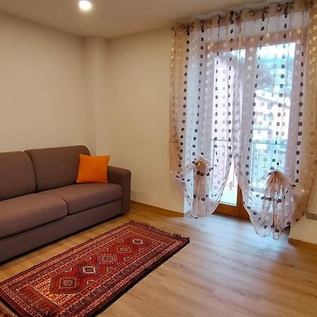 Casa Micheli Apartment เตรนโต ภายนอก รูปภาพ
